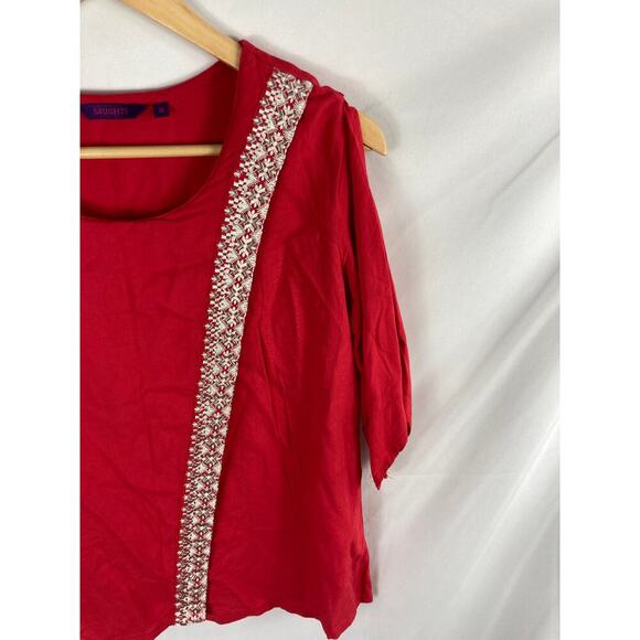 Srishti Embroidered Flap Front Top Size Medium - Picture 2 of 6